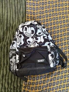 Bendy Black & White Graphic Backpack -